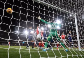 Cầu thủ hàng đầu MU chấn thương vẫn hy vọng ra sân trận Arsenal