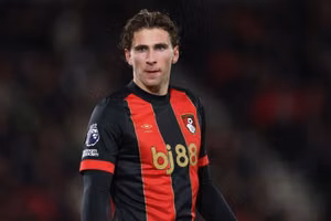 Top 10 trung vệ đắt giá nhất lịch sử bóng đá 🤑