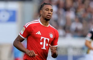 Bayern trói chân Michael Olise đến 2032 với lương kỷ lục