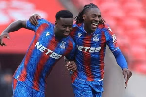 Crystal Palace trở thành “miếng bánh” được Arsenal, Newcastle và Liverpool săn đón