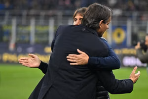 🇮🇹 Napoli và Inter tranh Scudetto: Kịch tính đến giây cuối cùng 🏆