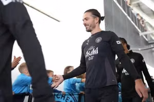 CĐV Man City bày tỏ sự hào hứng với Jack Grealish tại buổi tập công khai