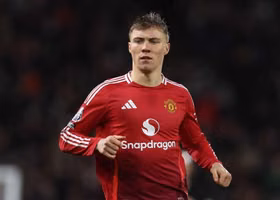 Man Utd cần đựa ra quyết định khi tiền đạo lên tiếng tin đồn ra đi