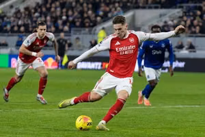 Arsenal Hẹp Hòi Vượt Qua Everton 1-0 Để Trở Lại Ngôi Đầu Premier League
