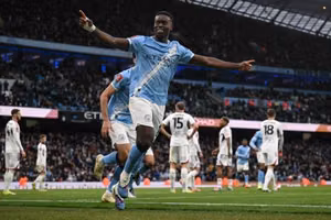 Marc Guehi - 'Hòn đá tảng' mới của Man City