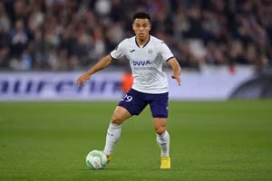 West Ham United đang nhắm đến tiền đạo trẻ 20 tuổi người Bỉ: Liệu đây có phải lựa chọn sáng suốt?