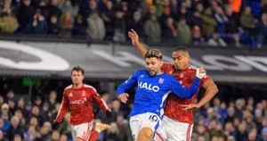 TIN NHANH 9H (English Premier League): Ipswich 1-1 Nottingham Forest: Davis cứu thua thần sầu