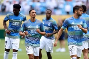 Tân binh Real Madrid mùa hè đối mặt nguy cơ mất suất dự World Cup ở đội tuyển quốc gia