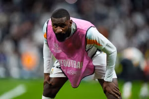 Chelsea đang nhắm đến việc tái hợp với hậu vệ Antonio Rüdiger