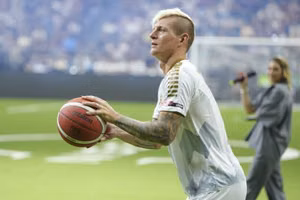 Toni Kroos bày tỏ niềm tin vào tài năng trẻ Real Madrid sẽ tỏa sáng dưới thời Alonso: 'Cậu ấy hiểu rõ vai trò của mình'