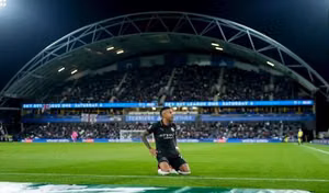 Manchester City xác định đối thủ vòng 4 Carabao Cup sau chiến thắng Huddersfield và bốc thăm hoàn tất
