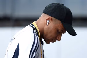 Ngôi sao hàng đầu Real Madrid phải kiểm tra doping sau chiến thắng trước Dortmund