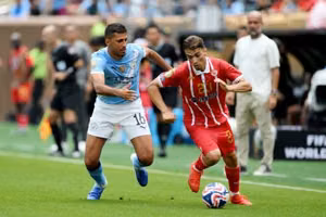 Hai trụ cột của Man City tiếp tục hành trình hồi phục đỉnh cao