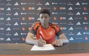 Ngoại hạng Anh: EFL đòi 1 tỷ bảng, MU giật sao Man City