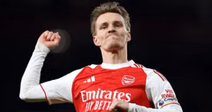 Odegaard trở lại: Chìa khóa giúp Arsenal tăng tốc