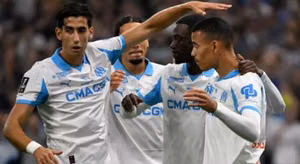 Greenwood, Gomes thăng hoa giúp Marseille đè bẹp Lorient