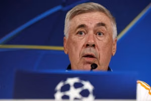 Ancelotti chào đón Huijsen tại Real Madrid: 'Rất phấn khích'