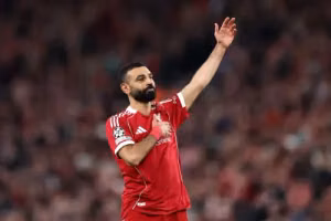 Màn chuộc lỗi của Salah là điểm nhấn giúp Liverpool thắng đậm