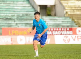 Ngỡ ngàng với điểm đến mới của trung vệ nổi tiếng U23 Việt Nam