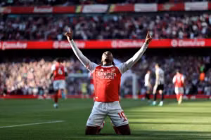 Arsenal 1-0 Newcastle: Bóng chết đưa thầy trò Arteta trở lại đỉnh bảng