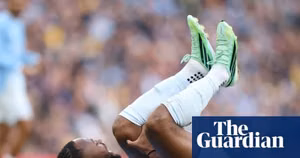 Man City và Liverpool khủng hoảng lực lượng nặng nề