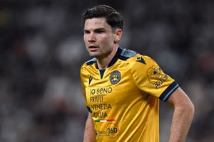 Leeds Khởi Động Đàm Phán Chiêu Mộ Hậu Vệ Serie A Trước Thềm Mùa Giải Mới