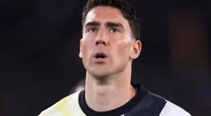AC Milan tái khởi động thương vụ Vlahovic, mức lương cực cao