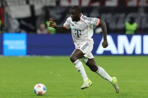 Real Madrid đang quan tâm chiêu mộ hậu vệ Bayern Munich Dayot Upamecano: Phù hợp với Alonso?