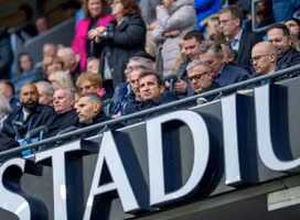 Man City đàm phán hợp đồng với đại diện tiền đạo giữa lúc Arsenal dòm ngó