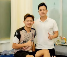 Tuyển thủ Bùi Vĩ Hào báo tin vui cho HLV Kim Sang Sik