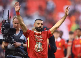 Vì sao Mohamed Salah vẫn là cơn ác mộng đáng sợ nhất của Premier League?