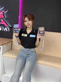 Quỳnh Kiera, nữ trọng tài billard khiến mọi tay cơ xao xuyến