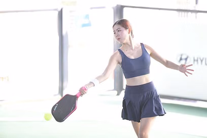 Dàn hoa hậu rực rỡ khuấy đảo sân đấu tại giải Pickleball Việt Nam 2025
