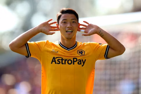 Crystal Palace nhắm tới thương vụ cho mượn Hwang Hee-Chan