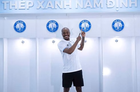 💥 Bom tấn V.League: Nam Định ký hợp đồng với cựu sao Ngoại hạng Anh!