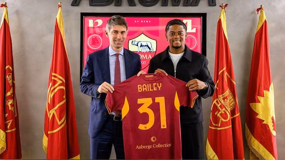 Bailey gia nhập Roma theo dạng cho mượn cả mùa giải