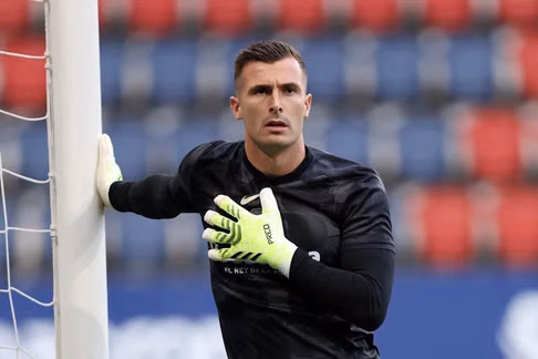 Inaki Pena chia sẻ về Szczesny, Ter Stegen, Joan Garcia, Lamine, Flick và tương lai tại Barcelona