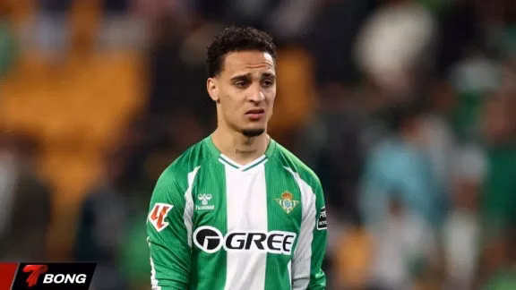 Antony Gặp Vấn Đề Sức Khỏe Nghiêm Trọng Tại Betis