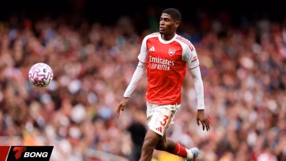 Lý do hậu vệ Arsenal vẫn rộng cửa dự World Cup cùng Colombia dù vừa lên tuyển Tây Ban Nha