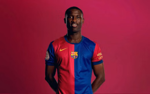 Báo cáo: Barcelona muốn chia tay tài năng phòng ngự 22 tuổi