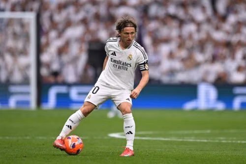 Luka Modric dành lời khen ngợi cho tiền vệ PSG giữa tin đồn chuyển nhượng