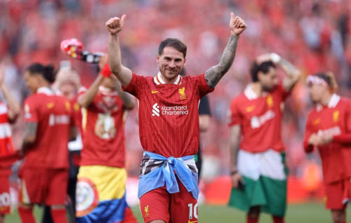 Real tiếp xúc tiền vệ đa năng của Liverpool để thay thế khoảng trống Toni Krooos để lại