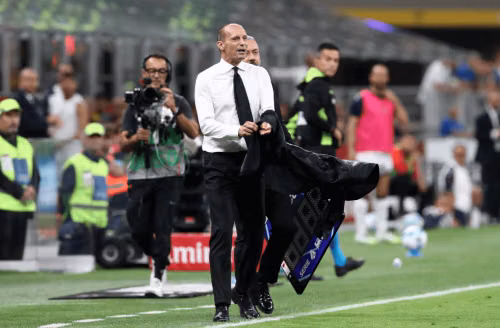 Bốn quy định thiết quân luật và cuộc phục hưng bản sắc của Allegri