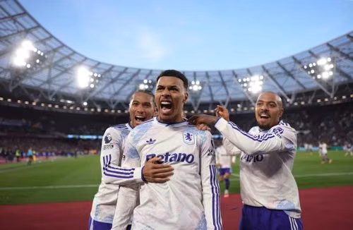 Dự đoán đội hình Aston Villa đấu MU: Martínez xuất phát, sơ đồ 4-4-1-1