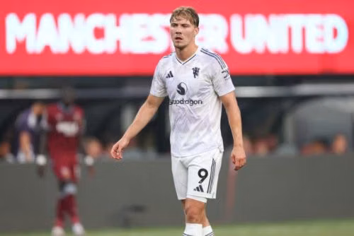 Napoli suy tính chiêu mộ Rasmus Hojlund