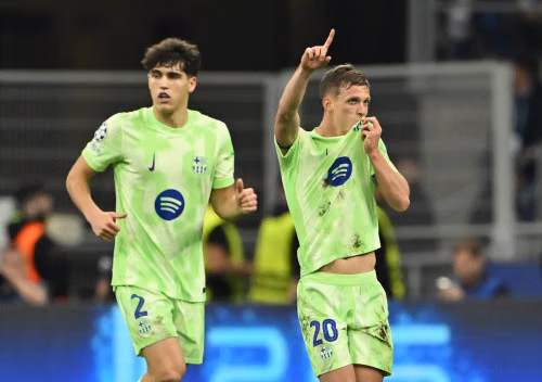 Man City nhận lời khuyên 'quên ngay' việc chiêu mộ tiền vệ Barcelona trị giá 60 triệu euro