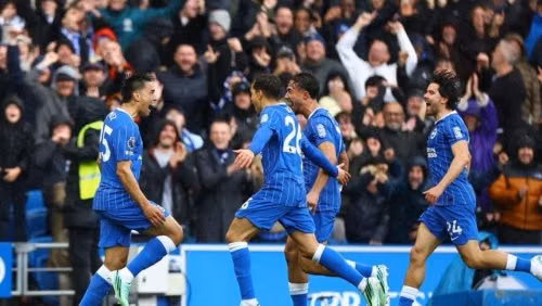 Brighton đè bẹp Palace 5-0: Siêu phẩm 51m lịch sử