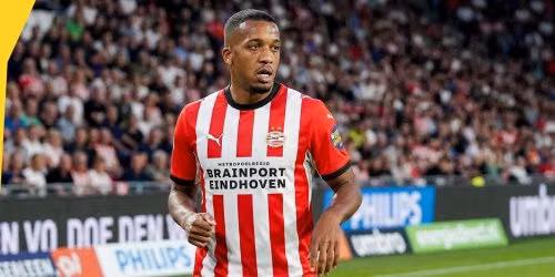 PSV Eindhoven mất sạch tiền đạo trước đại chiến Leipzig