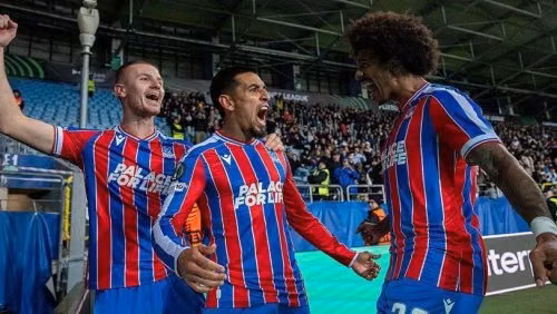 Palace 'Đói' và 'Tham Vọng' Thiết Lập Kỷ Lục Bất Bại Mới
