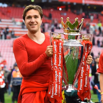 Tin báo: Tiền đạo Liverpool đối mặt nguy cơ rời Anfield giữa làn sóng quan tâm lớn từ Serie A